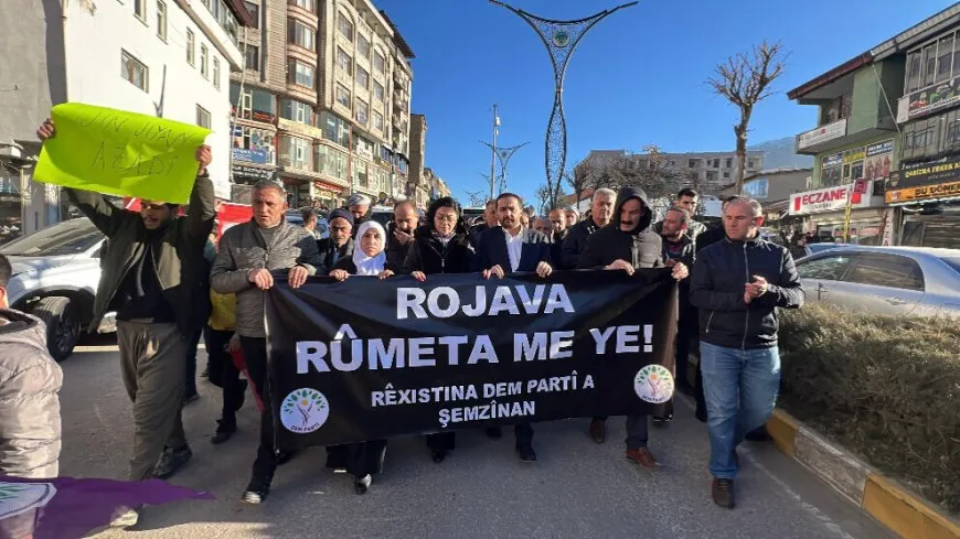 Li Şemzînanê bi meşeke girseyî êrişên li ser Rojava hatin şermezarkirin