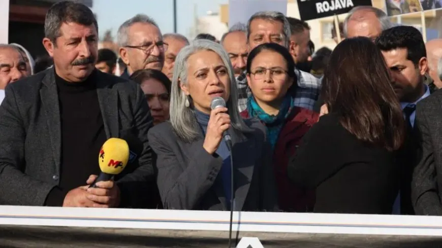 Di meşa Pirsûsê de Rojava hat silavkirin