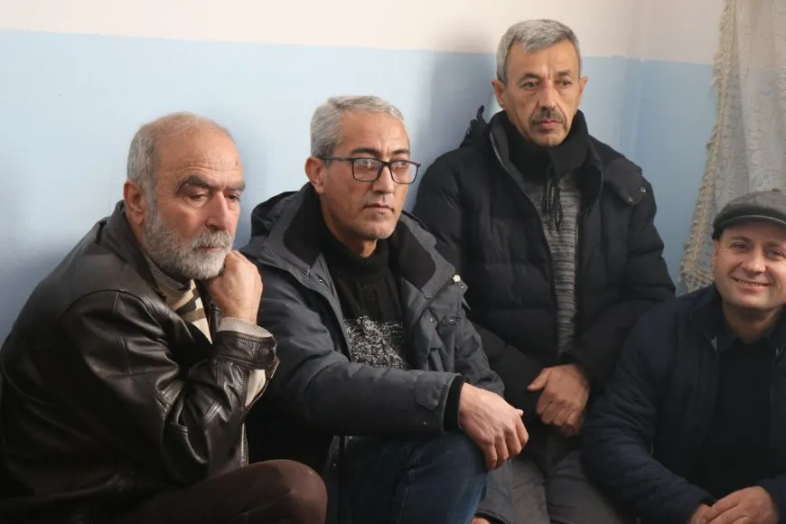 Şêniyên Helebê sersaxî dan malbatên 3 şehîdên taxa Şêxmeqsûdê