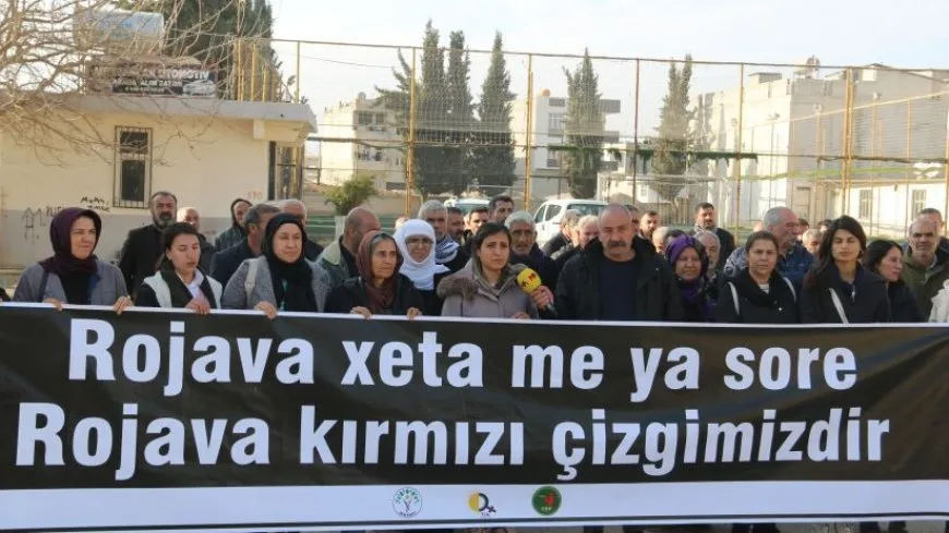 Li ser sînor peyama "Rojava xeta me ya sor e"