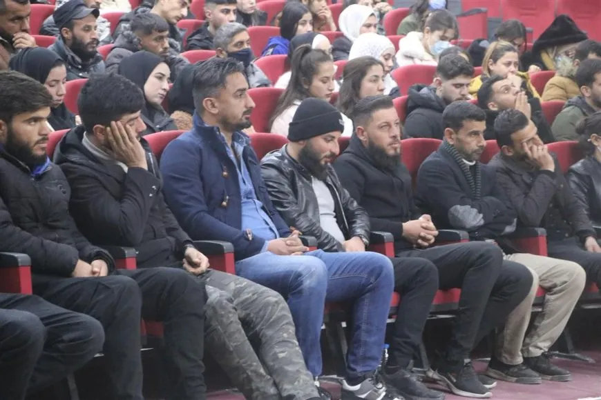 Ciwanan geşedanên dawîn nirxandin