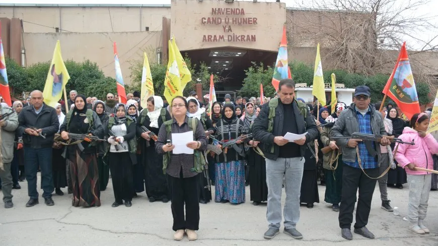 Meclisa Malbatên Şehîdan: Bi can û xwîna xwe em bi QSD`ê re ne
