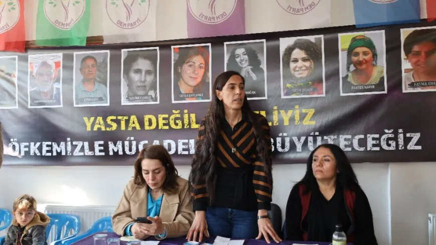 Li Bakurê Kurdistanê şehîdên Parîs û Silopyayê hatin bibîranîn