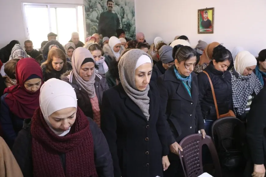 Şehîdên Komkujiya Parîsê li Helebê hatin bibîranîn