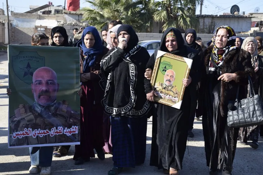 Li Qamişloyê ji bo 6 şehîdan konê sersaxiyê hat vedan