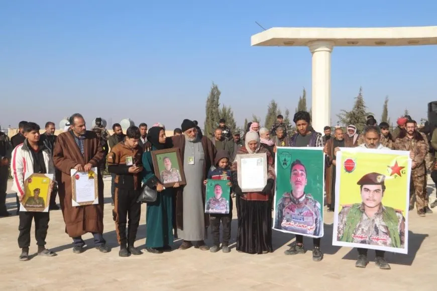 Şêniyên kantona Reqayê 2 şehîd spartin axê