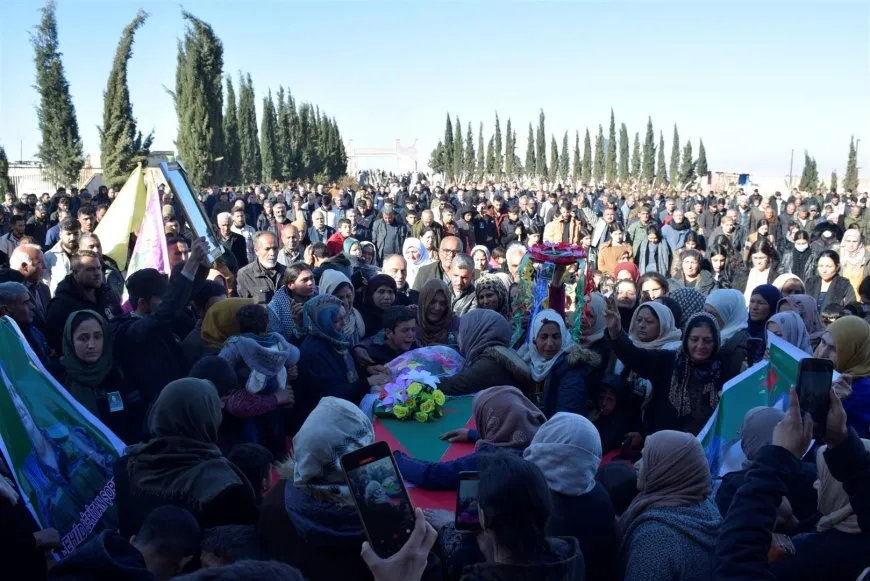 Fermandara YPJˋê şehîd Bêrîtan Şoreş hat oxirkirin
