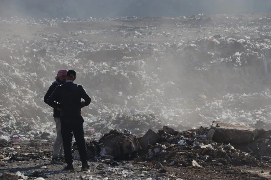 Şaredariya Gel a Hesekê Koşeya Ewlehiyê paqij dike