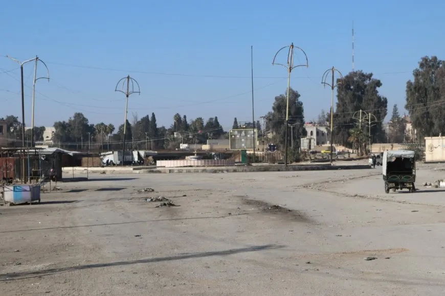 Şaredariya Gel a Hesekê Koşeya Ewlehiyê paqij dike