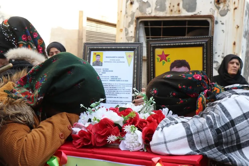 Li Şêxmeqsûd û Eşrefiyê 3 şehîd hatin veşartin