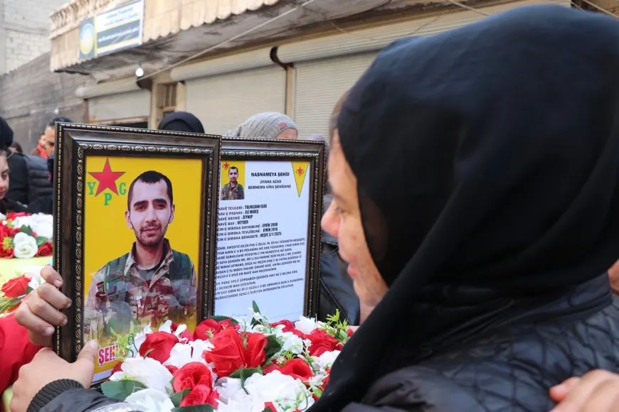 Li Şêxmeqsûd û Eşrefiyê 3 şehîd hatin veşartin