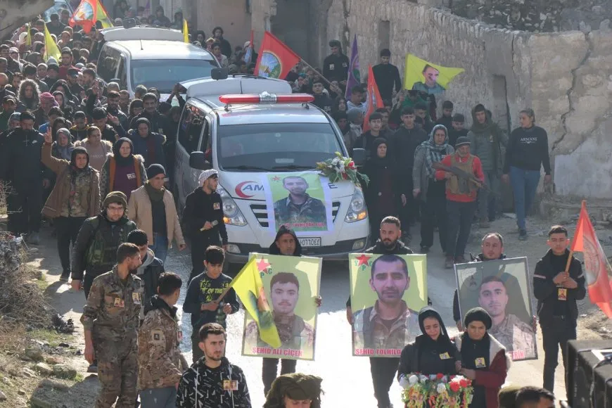 Li Şêxmeqsûd û Eşrefiyê 3 şehîd hatin veşartin