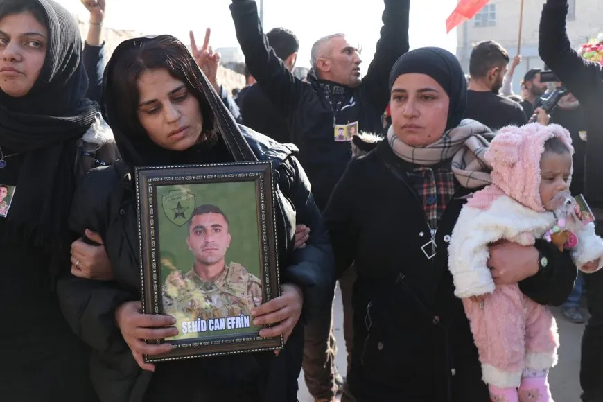 Li Şêxmeqsûd û Eşrefiyê 3 şehîd hatin veşartin