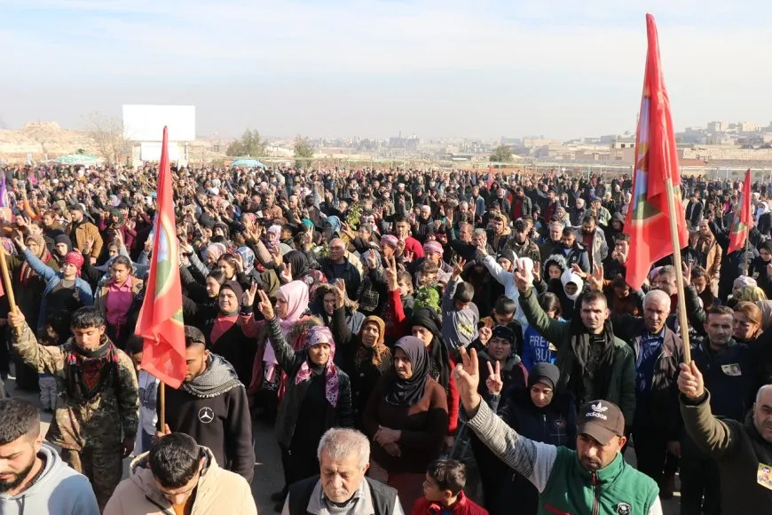 Li Şêxmeqsûd û Eşrefiyê 3 şehîd hatin veşartin