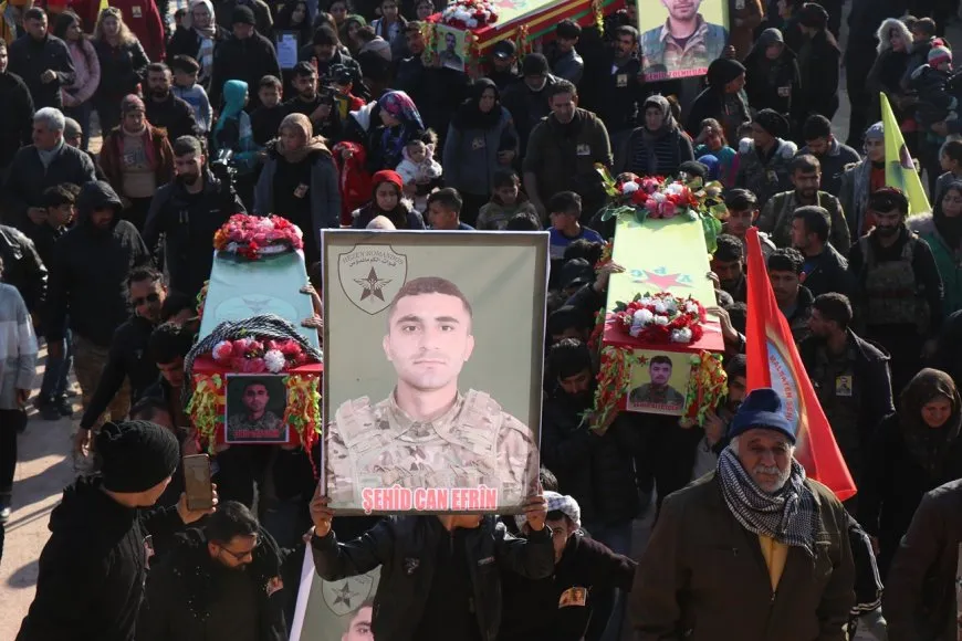 Li Şêxmeqsûd û Eşrefiyê 3 şehîd hatin veşartin