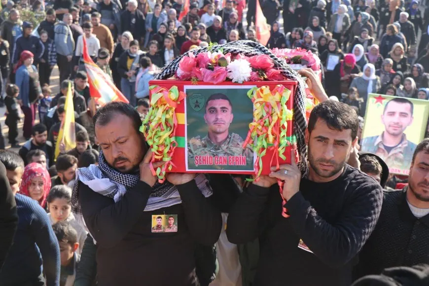 Li Şêxmeqsûd û Eşrefiyê 3 şehîd hatin veşartin