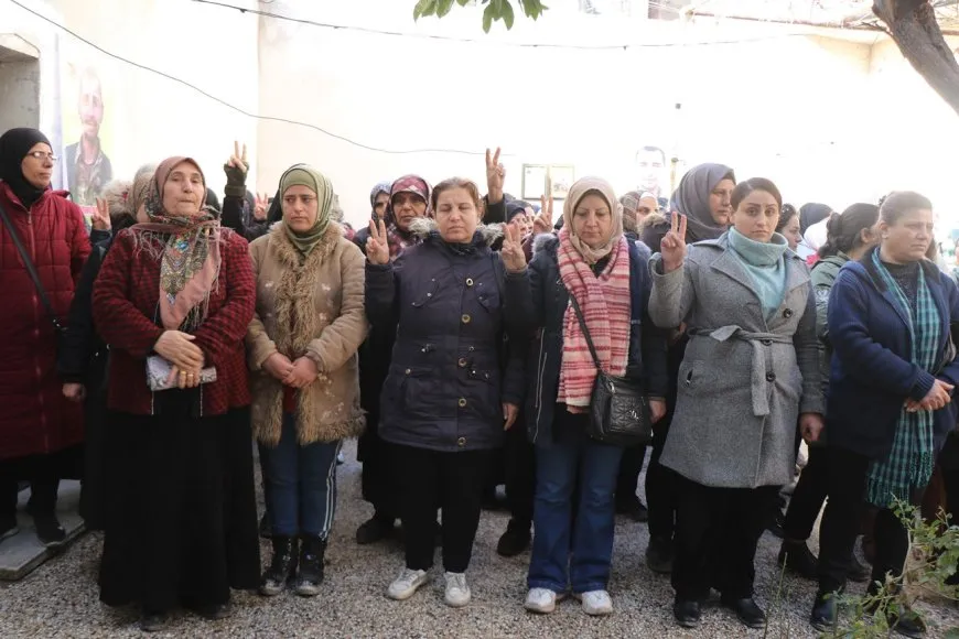 Ji malbatên 3 şehîdan re sersaxî hat xwestin