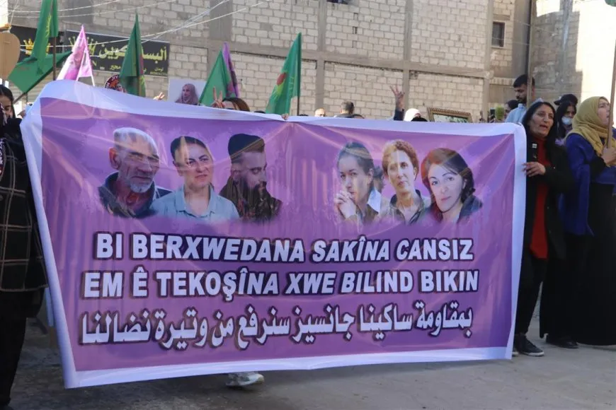 Şehîdên Komkujiya Parîsê li Hesekê hatin bibîranîn