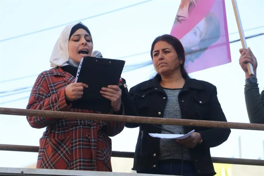 Şehîdên Komkujiya Parîsê li Hesekê hatin bibîranîn