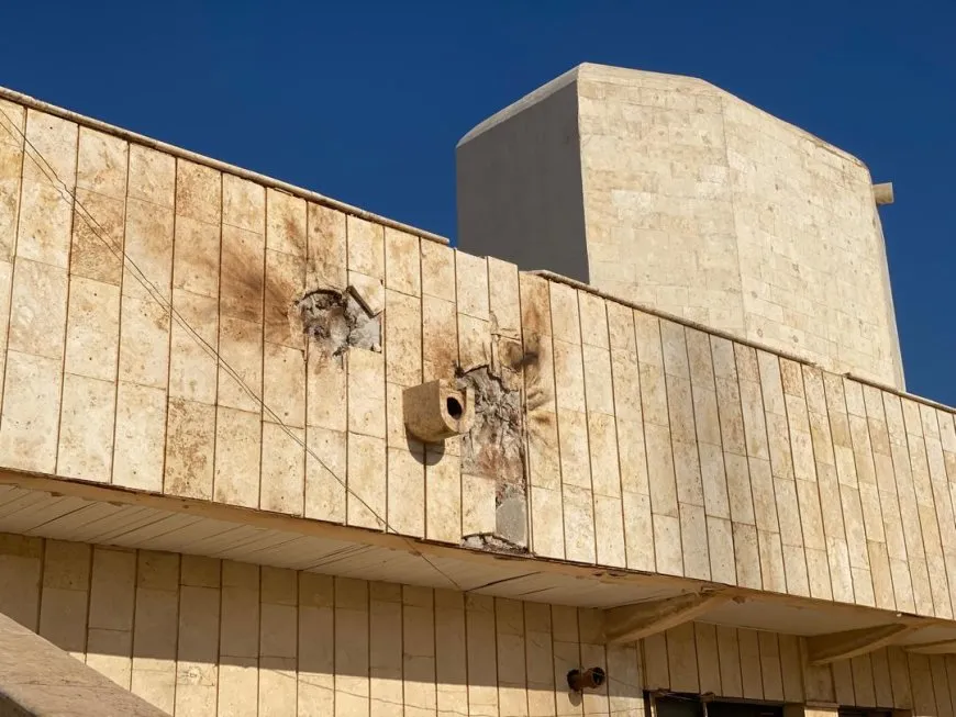 Nobedar Bendava Tişrînê ji bermahiyên êrişan paqij dikin