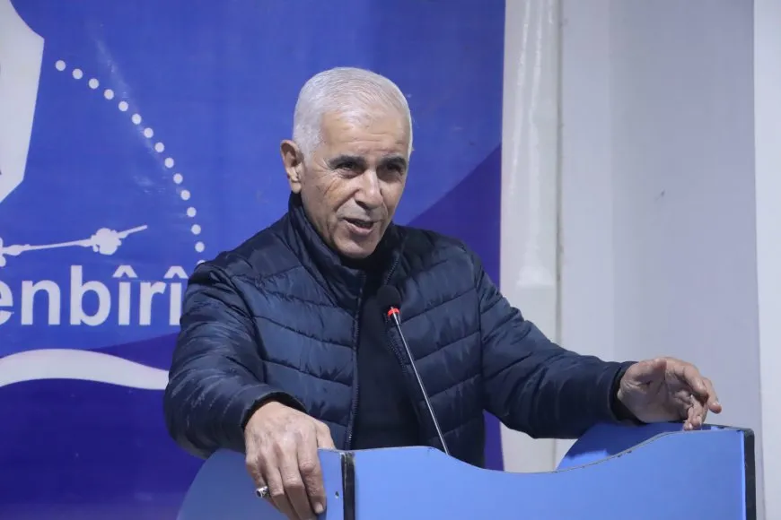 Li Amûdê mersîma îmzekirina pirtûka "Hest û Helwest"