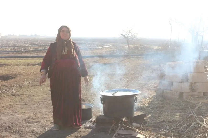 ‘Em berxwedaniya zarokên xwe silav dikin’