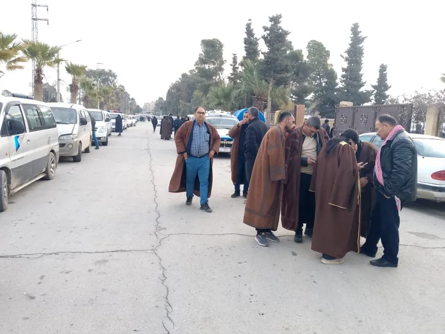 Şêniyên Cizîrê ber bi bendava Tişrînê ketin rê