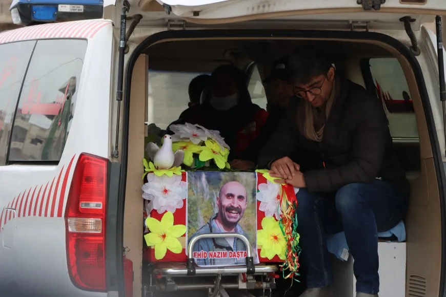 Cenazeyên şehîd Cîhan Bîlgîn û Nazim Daştan hatin definkirin