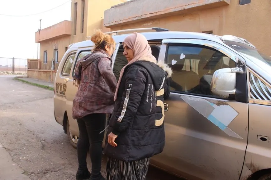 Alîkarî li zarokên koçber ên ji Efrîn-Şehbayê hatin belavkirin