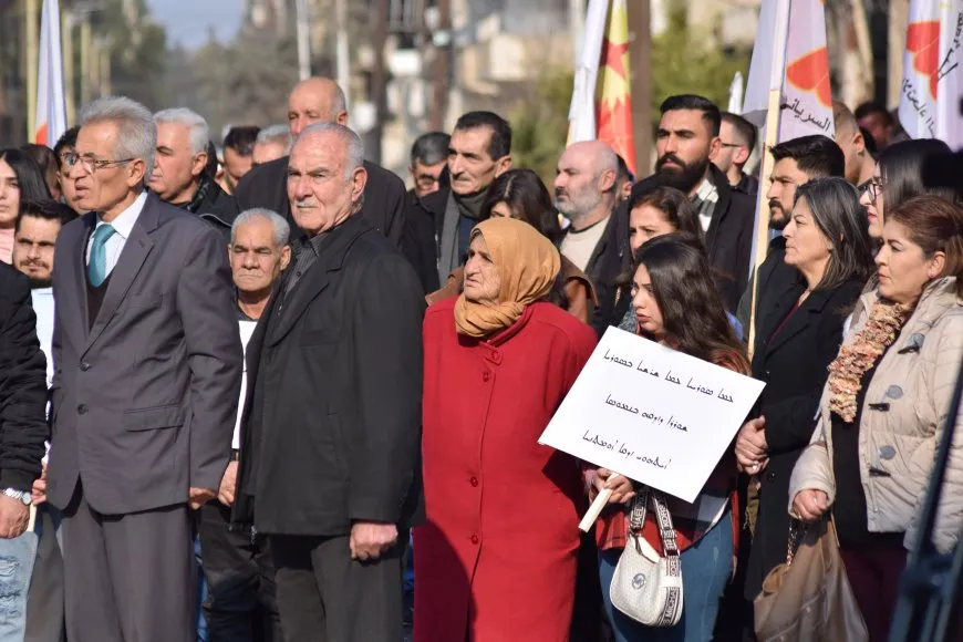 Suryan û Aşûrî: Modela xwerêveberiyê ji bo Suryaniyan yan herî baş e