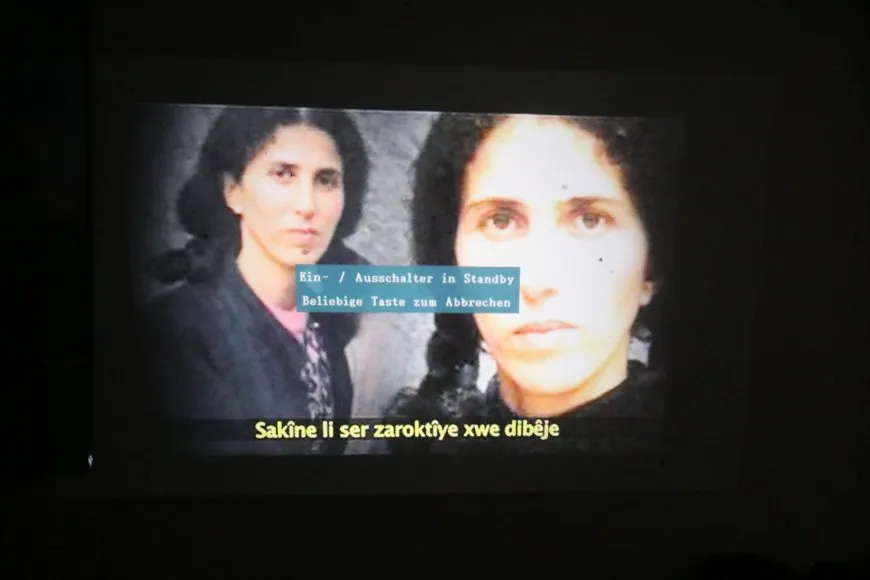 Şehîdên Komkujiya Parîsê hatin bibîranîn