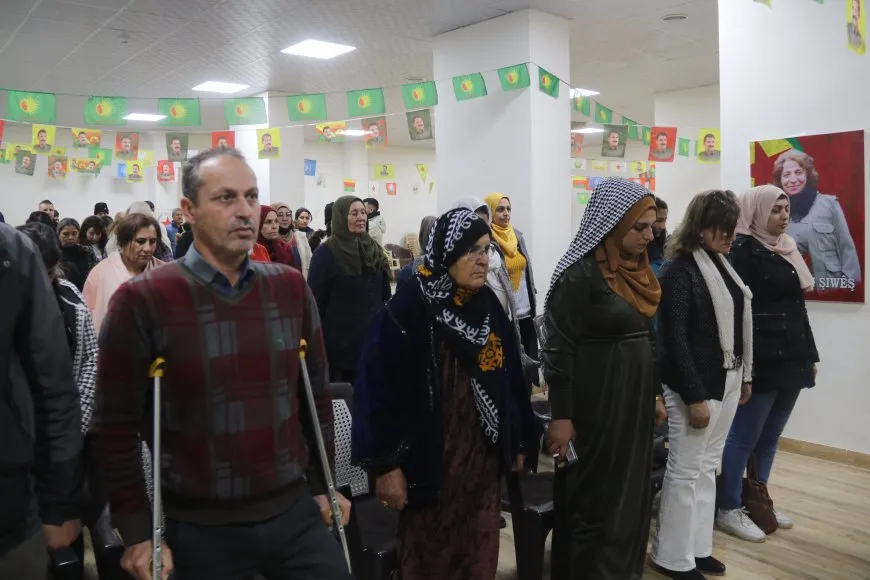 Şehîdên Komkujiya Parîsê hatin bibîranîn