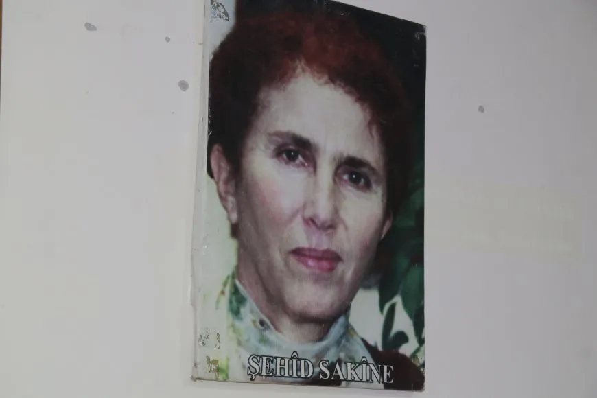 Şehîdên Komkujiya Parîsê hatin bibîranîn