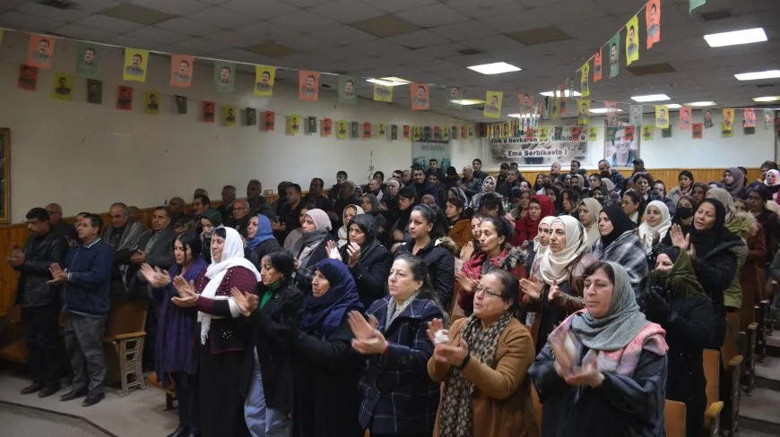 Şehîdên Komkujiya Parîsê hatin bibîranîn