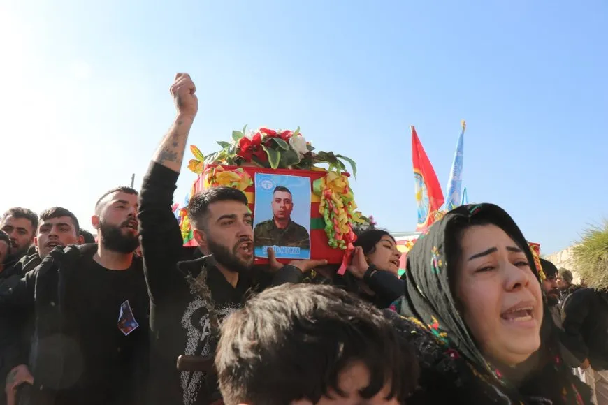Mahir.. hezkerê welat û şehîdê gel û welatê xwe
