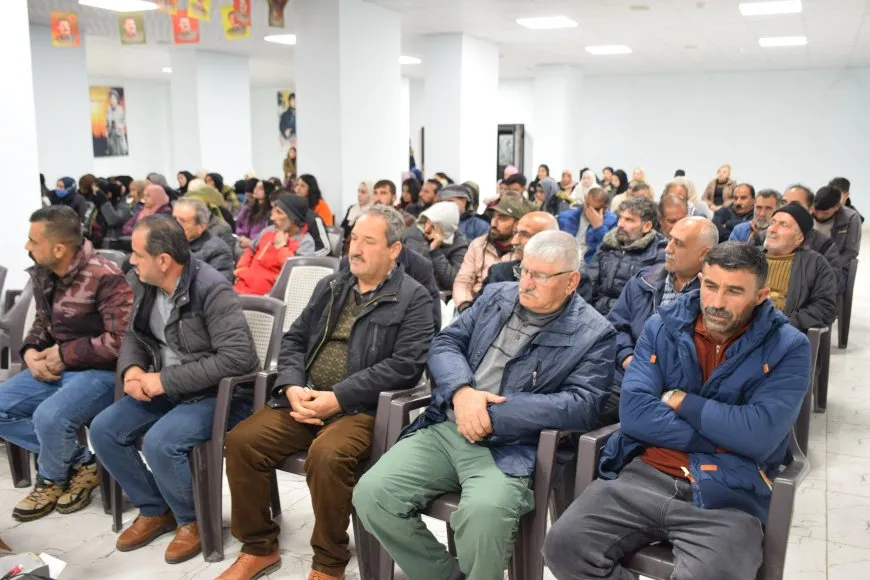Şehîdên Komkujiya Parîsê li Tirbespiyê hatin bibîranîn