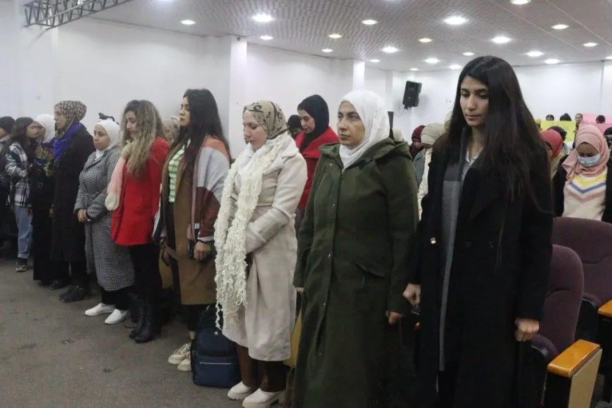 Jinên siyasetmedar rola jinên Sûriyeyî di pêşeroja Sûriyeyê de nîqaş kirin