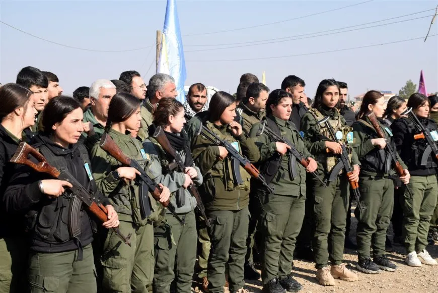 Xelkê Dirbêsiyê û Zirganê sersaxî da malbata şehîd Ibrahîm El Ibrahîm