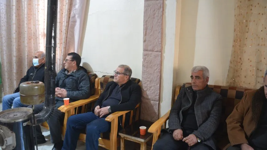 Rewşenbîr û nivîskaran daxwaza bilezkirina yekitiya Kurdî kir
