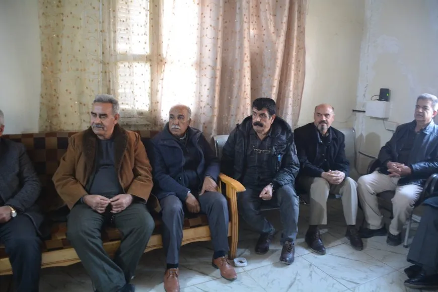 Rewşenbîr û nivîskaran daxwaza bilezkirina yekitiya Kurdî kir