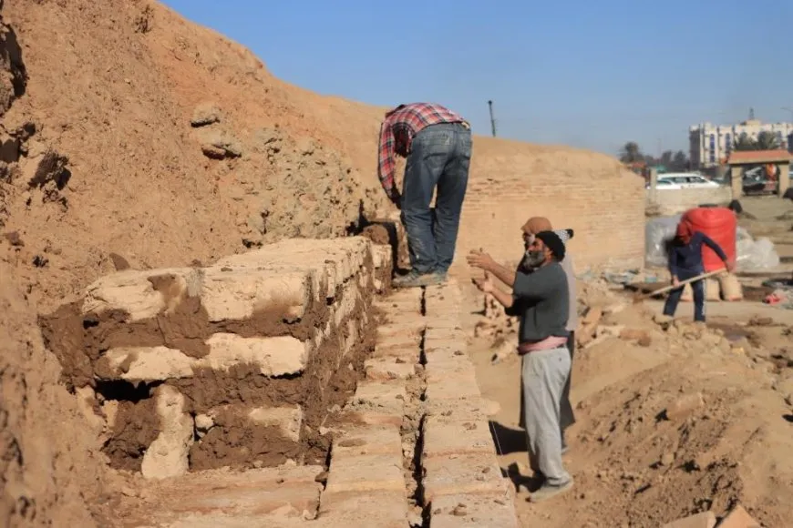 Sererastkirina sûrê şûnwarî yê Reqayê ber bi dawiyê ve ye