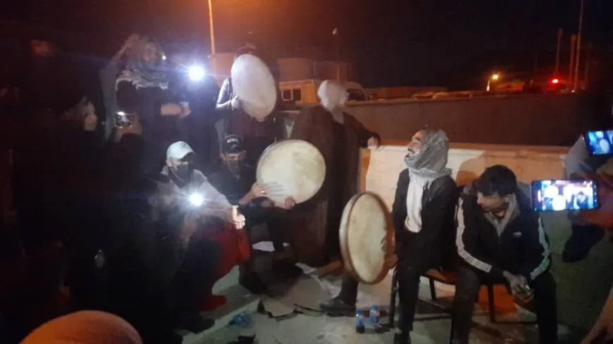Dengê stranên nobedaran bi ber Bendava Tişrînê dikeve