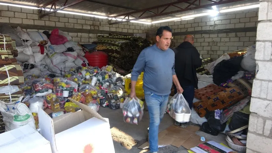 Rêvberiya Xweser alîkariyê li koçberên Efrînê belav dike