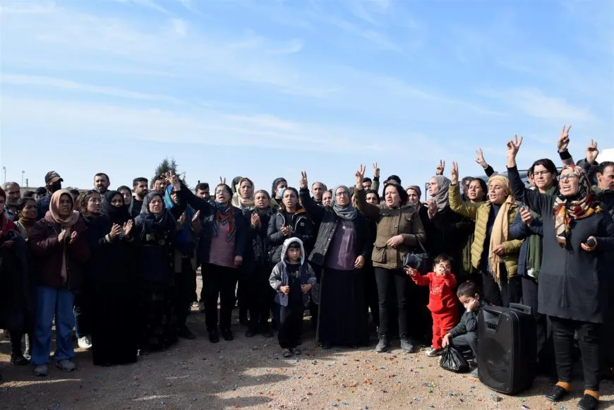 Ji bendavê peyamên berxwedanê: Bendava Tişrînê sembola berxwedanê ye