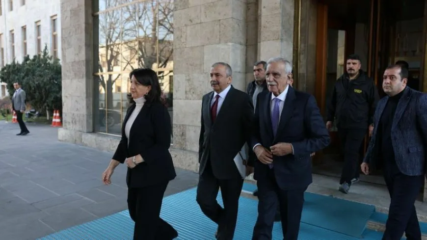 Pervîn Bûldan: Birêz Ocalan wê xîtabî jin û ciwanan bike