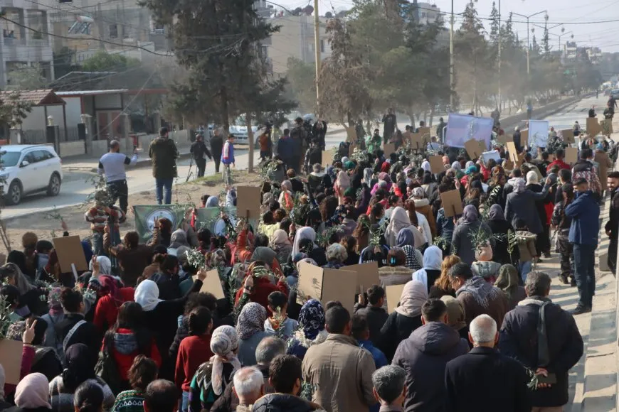 Efrîniyan nameyek radestî NYˋyê kir: Em vegereke ewle dixwazin