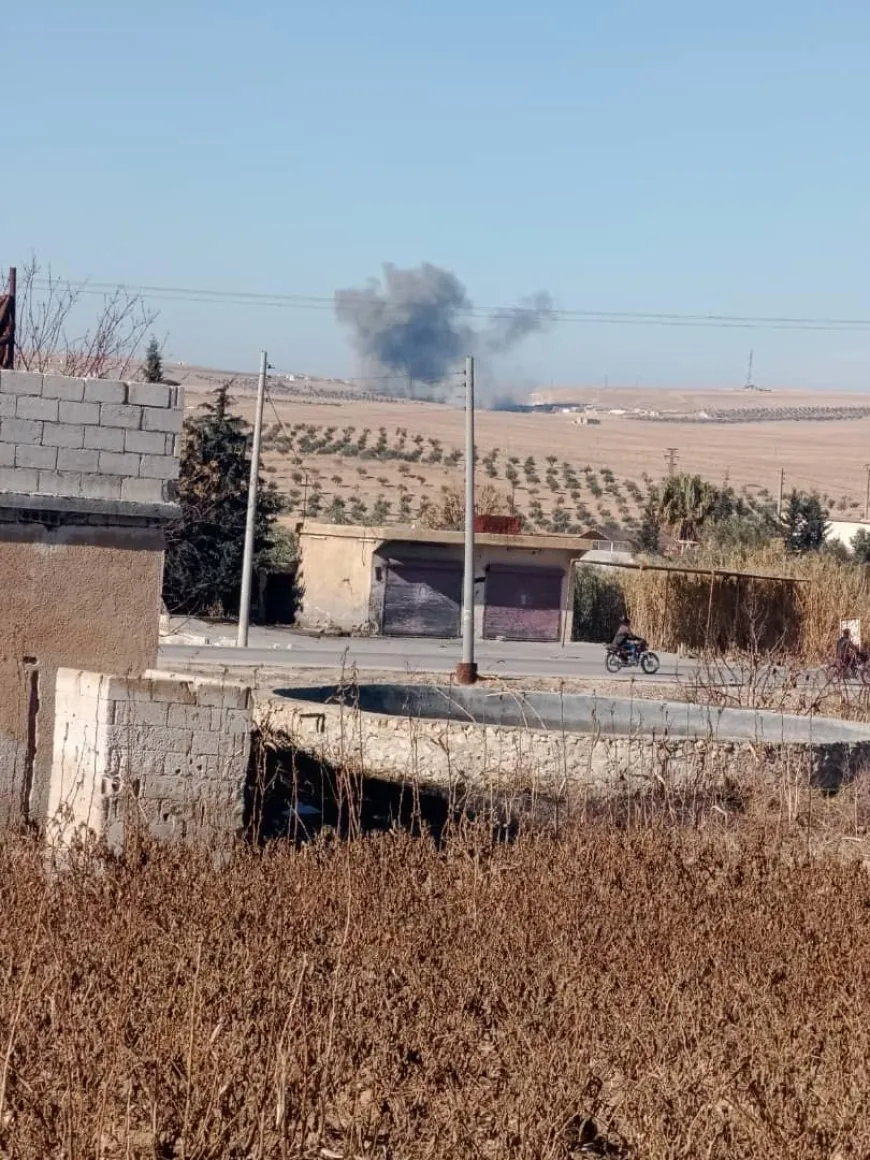 Balefirên dewleta Tirk gundên başûrê Kobanê bombebaran dike
