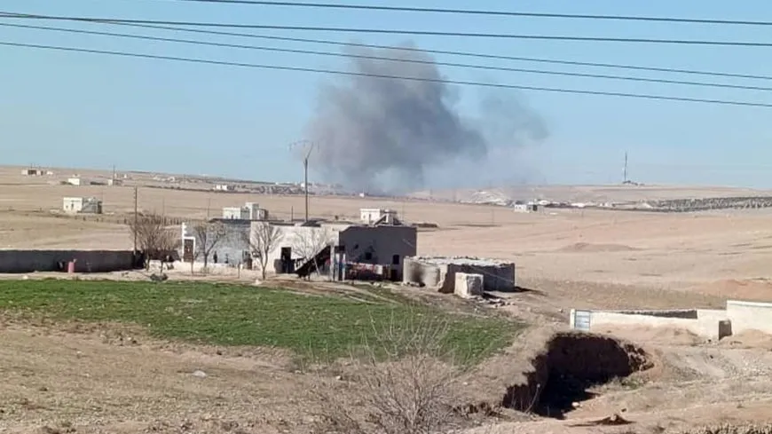 Balefirên dewleta Tirk gundên başûrê Kobanê bombebaran dike