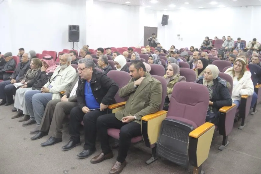 Li Reqayê panela ˋRola rewşenbîran di avakirina Sûriyeya nû deˊ