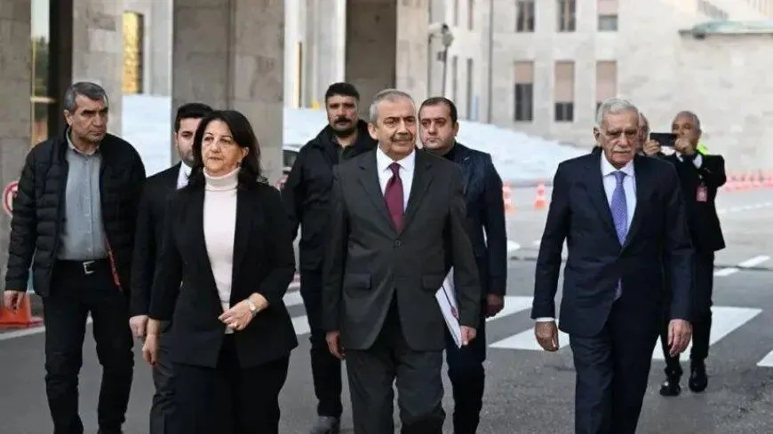 Şandeya Îmraliyê dê sibe serî li Wezareta Dadê bide